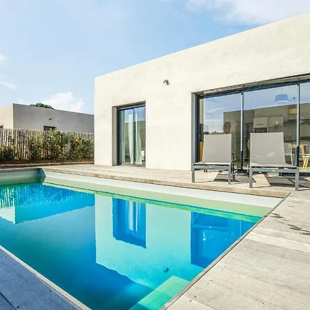 Cala Di Mare * Lecci